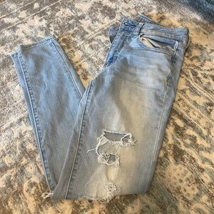 American Eagle Light Wash Jeans